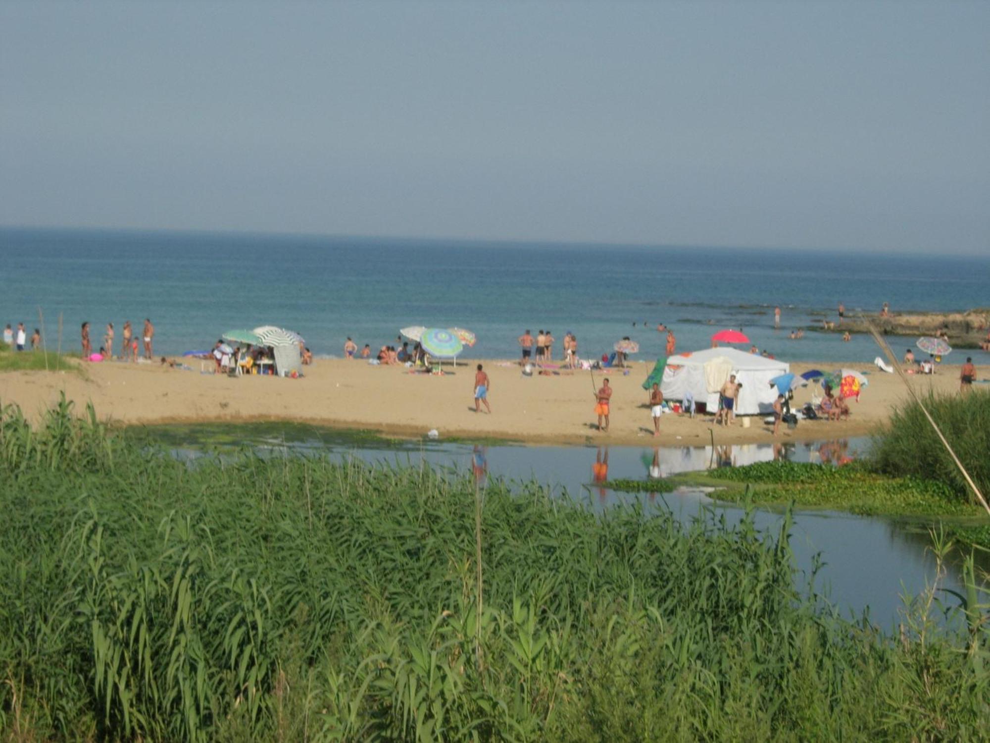 Villa Luna A Pochi Passi Dalla Spiaggia أفولا المظهر الخارجي الصورة