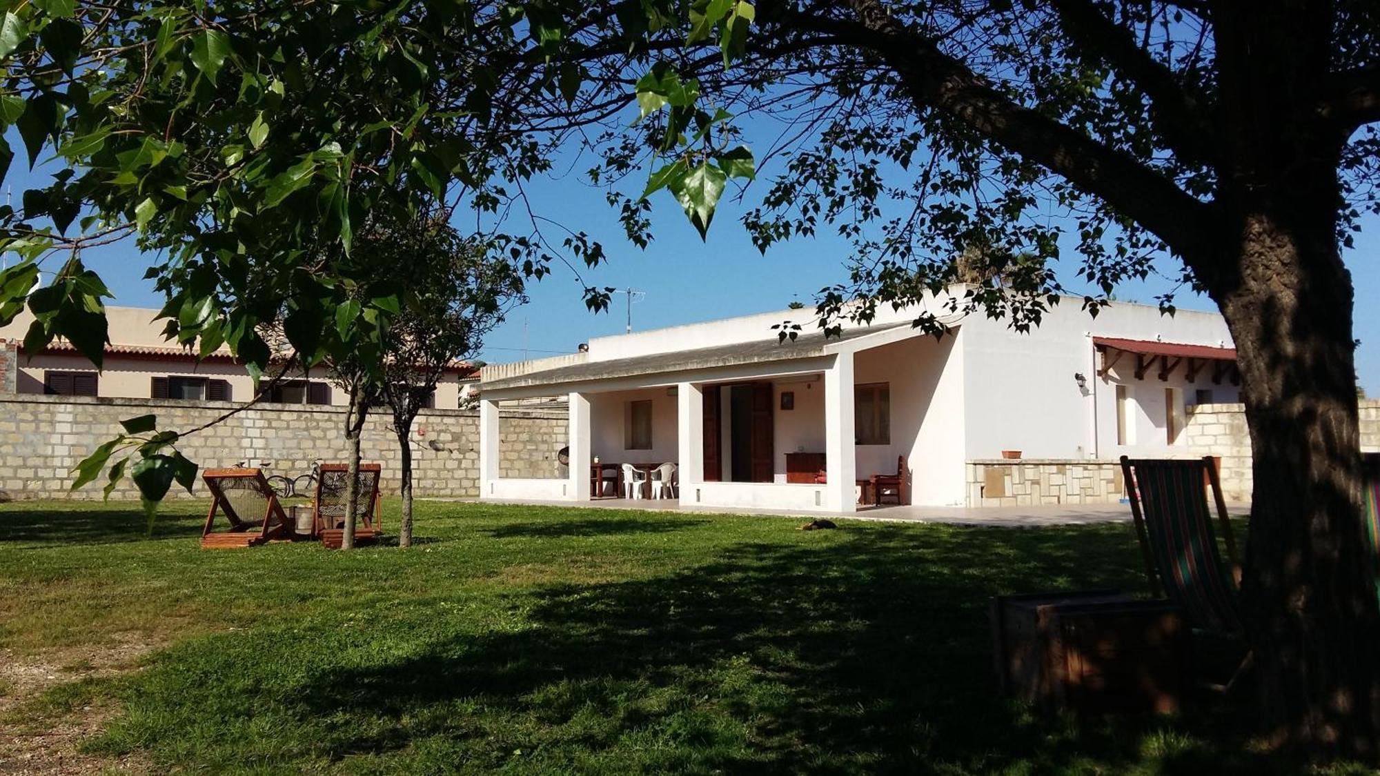 Villa Luna A Pochi Passi Dalla Spiaggia أفولا المظهر الخارجي الصورة